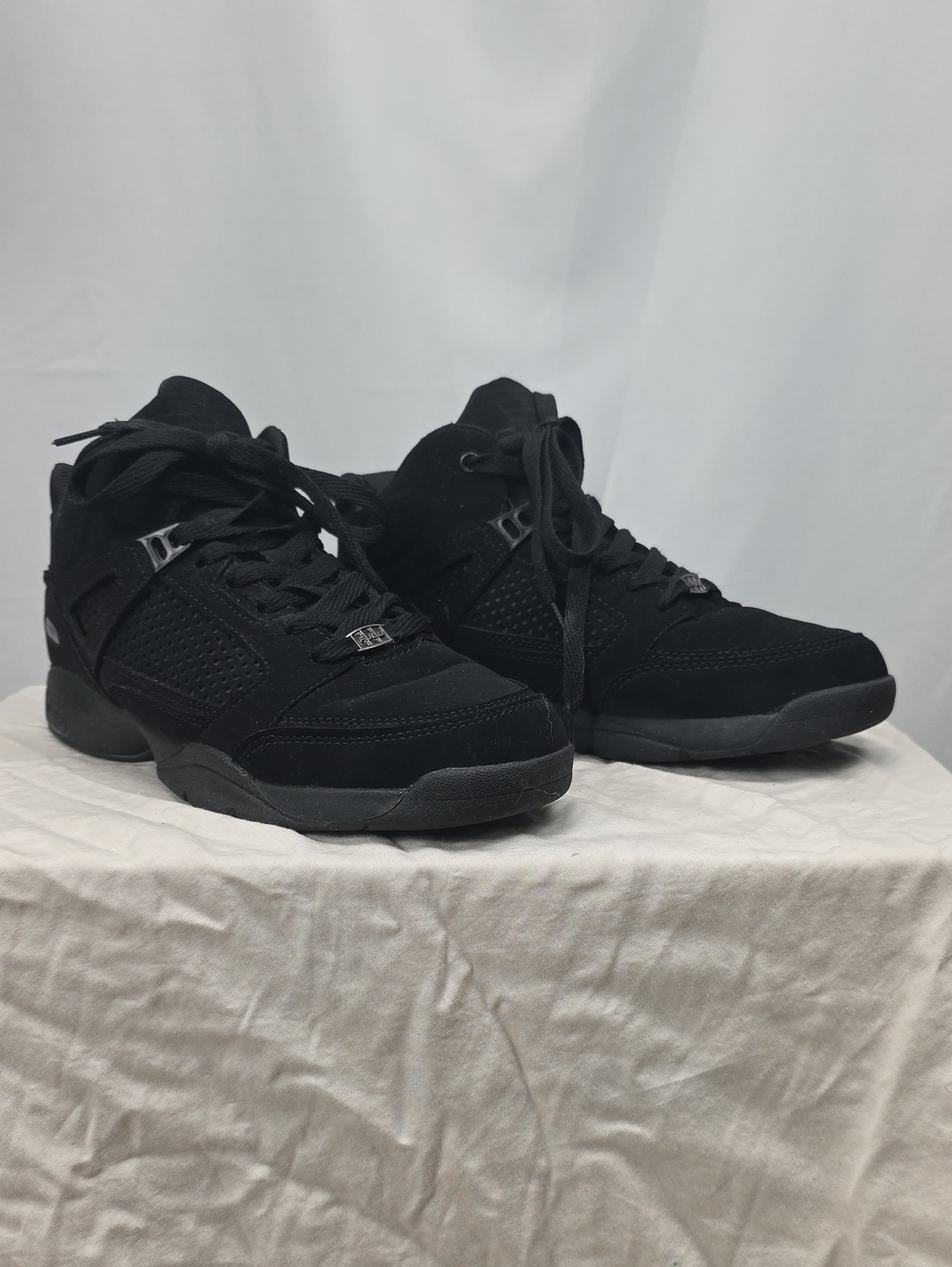 FUBU Men's All-Black High-Top Sneakers Size 9
